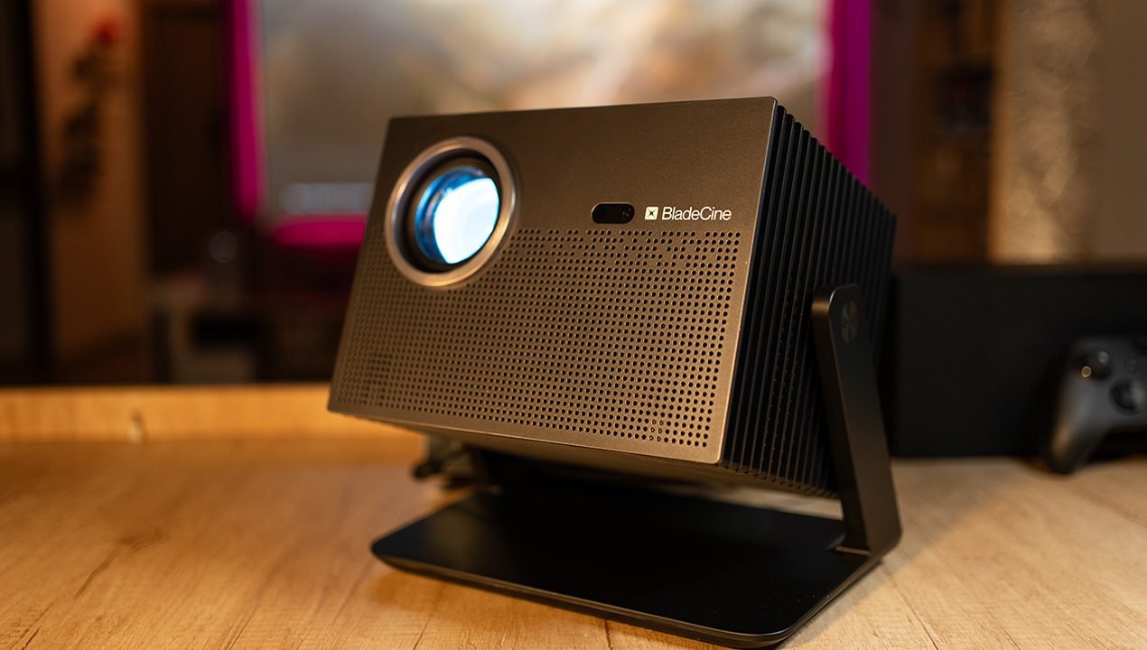 BladeCine Cube600 Full Review